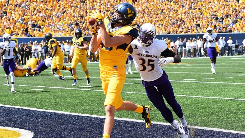 Two Mountaineers Added to Biletnikoff Watch List, David Sills, Gary Jennings