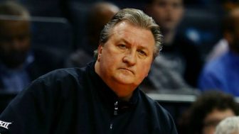 Huggins Surprised By WVU's No. 10 National Ranking